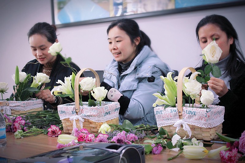 華燁篷房廠家之插花活動